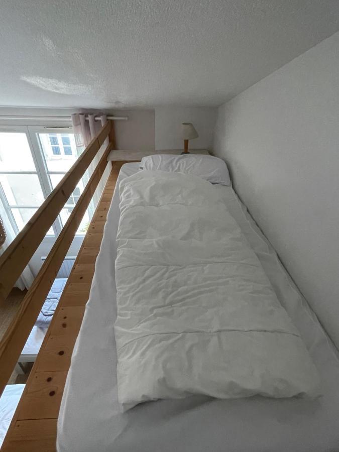Very Bright Nest With Terrace In The Village La Flotte Extérieur photo
